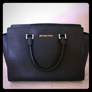 Michael Kors black leather bag